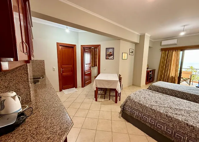 Mitro Casa de hóspedes Himare